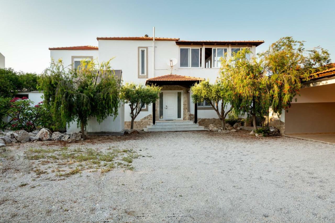 Nicole'S Garden Villa Kallithea  Exterior photo